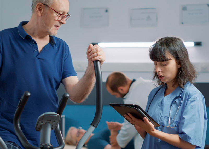 RAG knowledge retrieval and AI reasoning for healthcare support