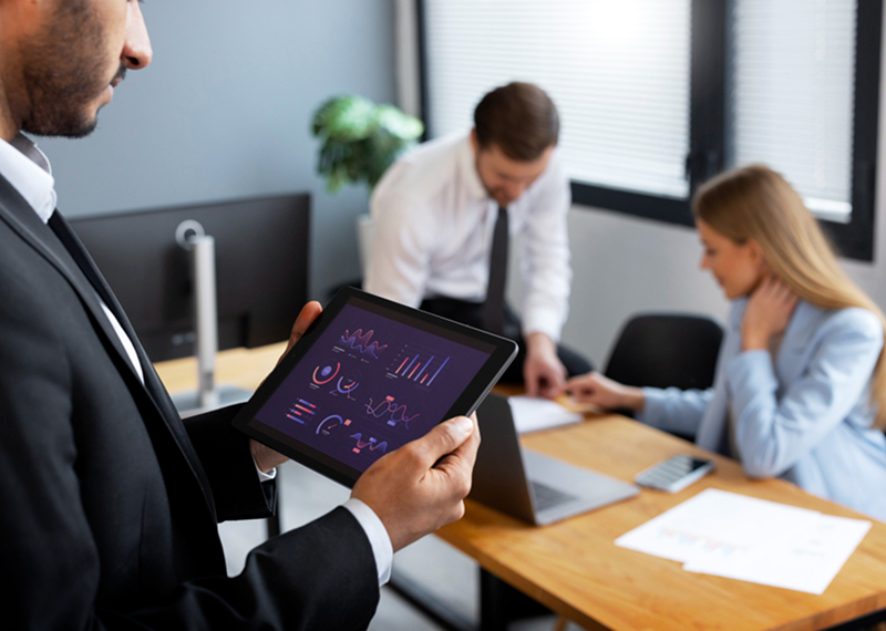 Intelligent digital workflow modernization platform
