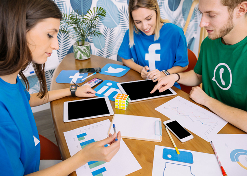 AI-driven social networking platform for niche communities