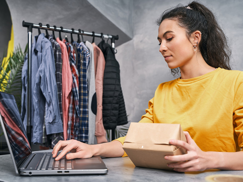 e-commerce personalization engine increased customer retention by 30%